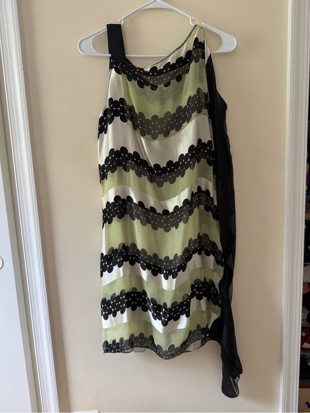 Leon max limited the edition 100% silk dress